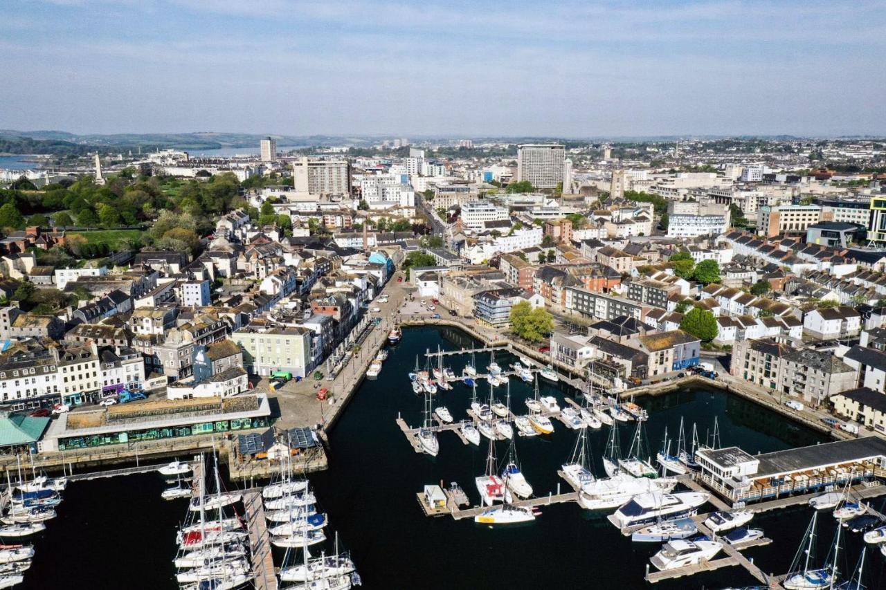 Luxury 1 Bedroom Duplex With Free Parking Plymouth Extérieur photo