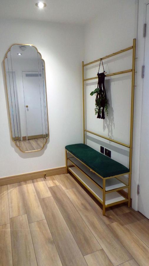 Luxury 1 Bedroom Duplex With Free Parking Plymouth Extérieur photo