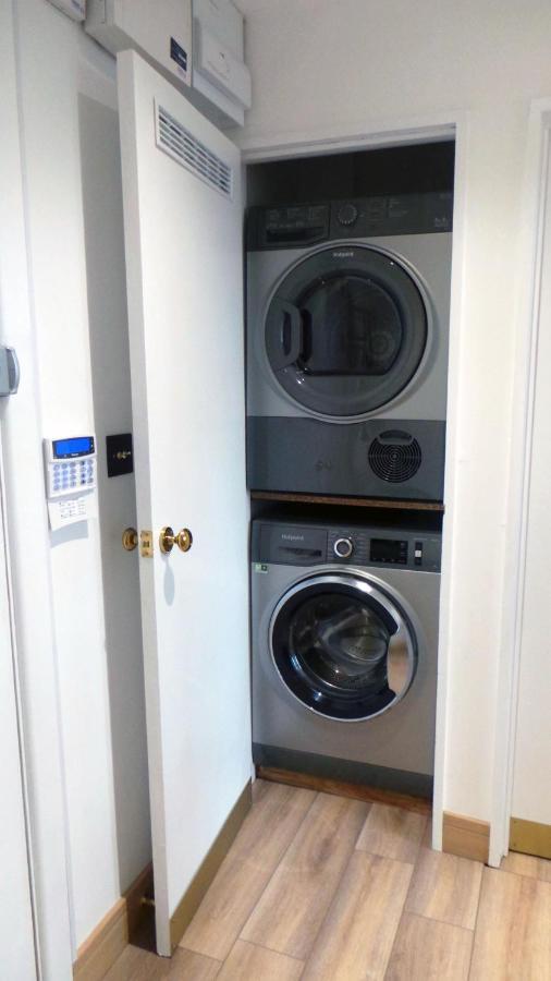 Luxury 1 Bedroom Duplex With Free Parking Plymouth Extérieur photo